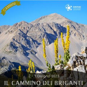 trekking itinerante cammino viaggio zaino in spalla lazio abruzzo dei briganti parco sirente vilente pernotto guida 100 km 2 3 4 5 6 7 giugno 2023 primavera estate
